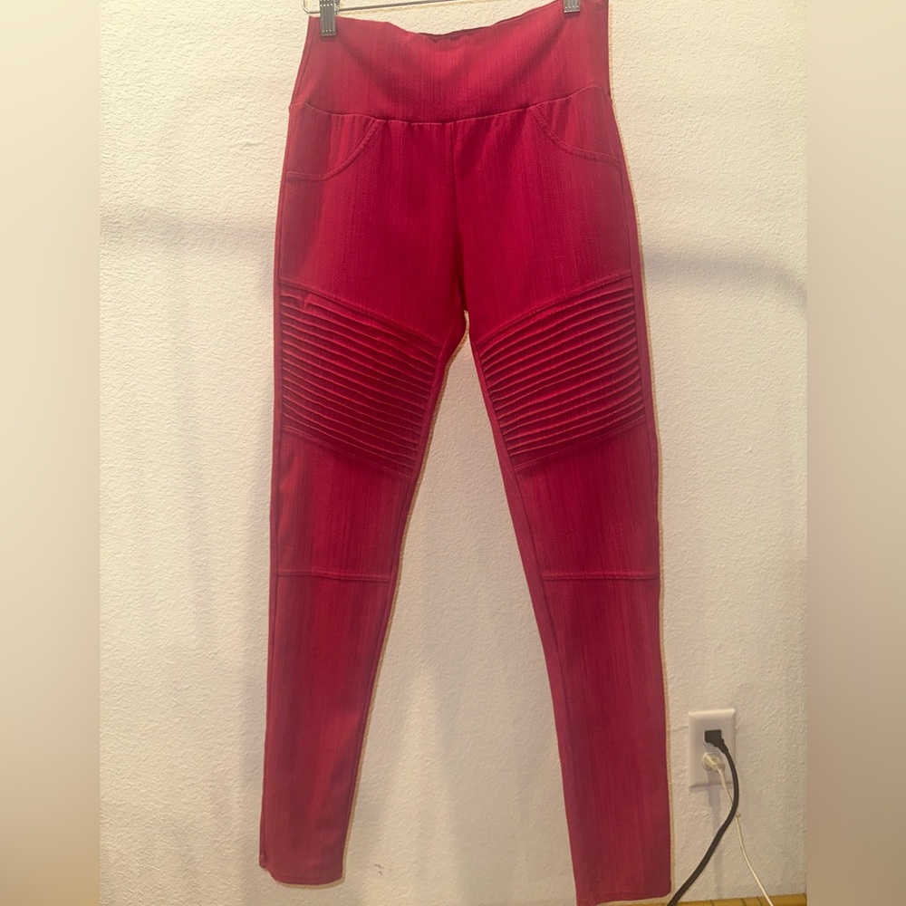 Pink Agnes and Dora Jeggings!